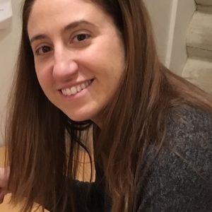 Meet your Posher, Jeanette